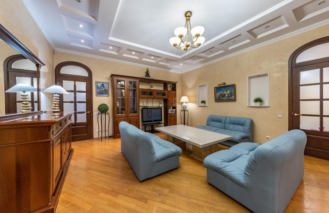 קייב Apartament On Independence Square מראה חיצוני תמונה