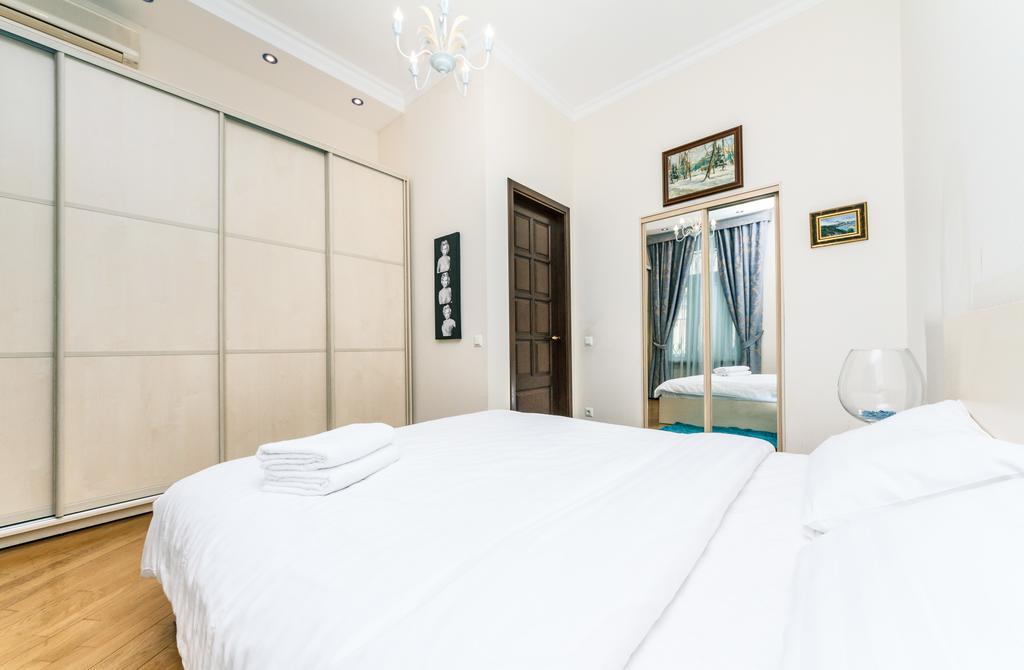 קייב Apartament On Independence Square מראה חיצוני תמונה